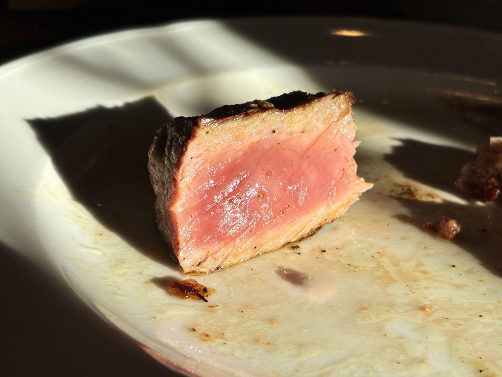 Bistecca alla Fiorentina, Nahaufnahme im Restaurant Il Maialetto, Monsummano