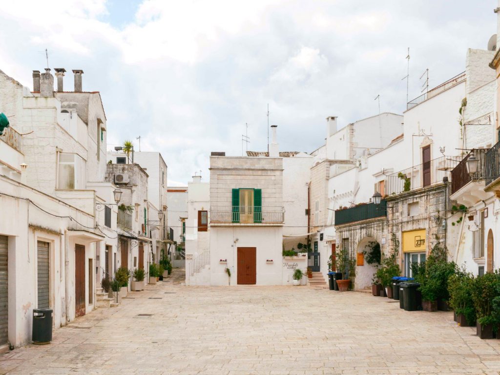 Typischer Innenhof in Cisternino
