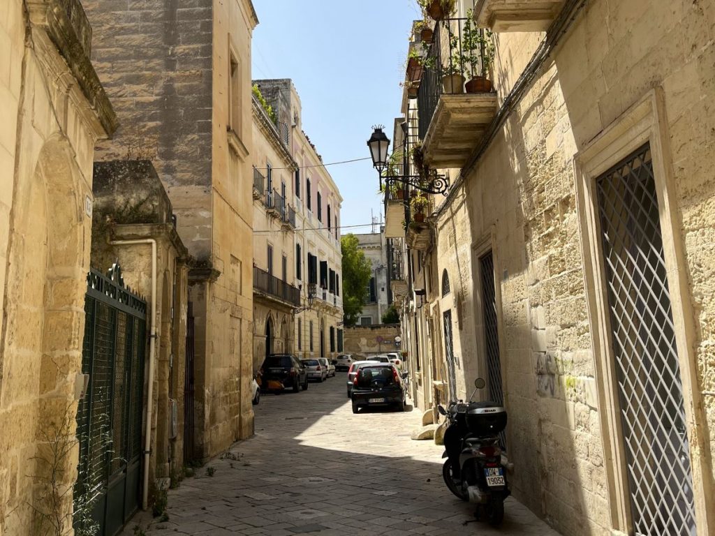 Charakteristische Gasse in Lecce