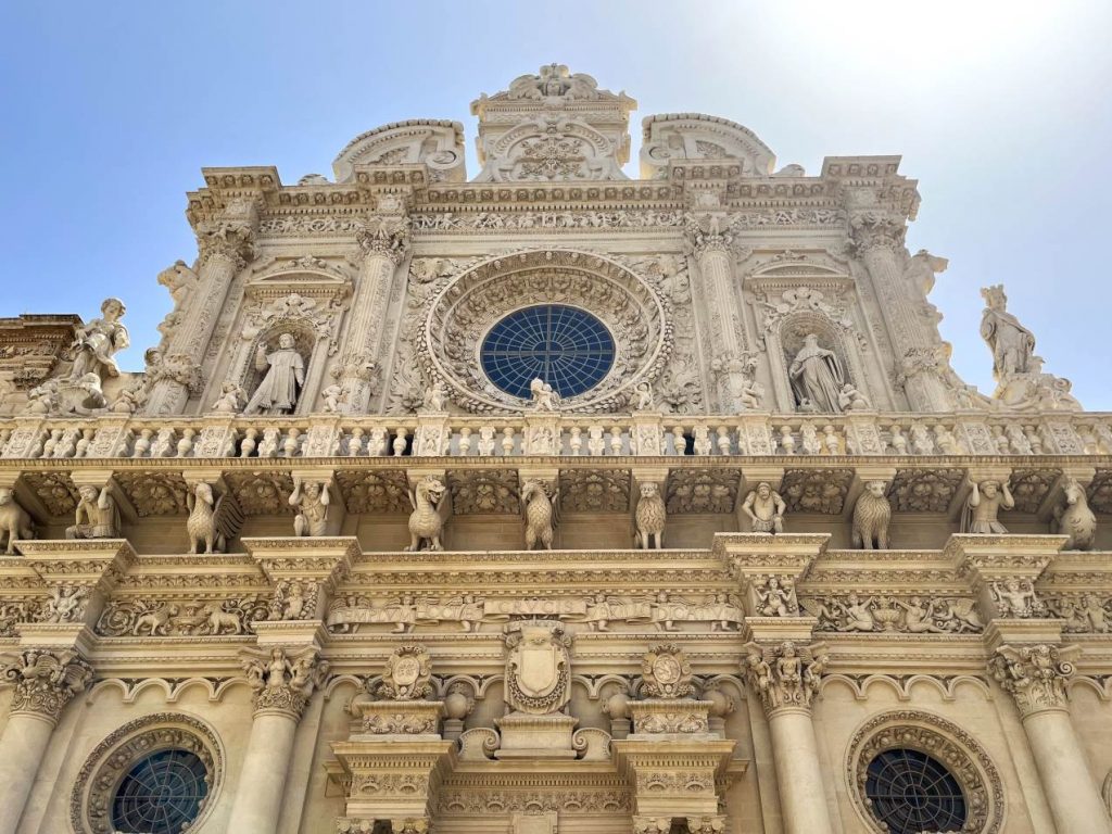 Aussenfassade einer Kirche in Lecce